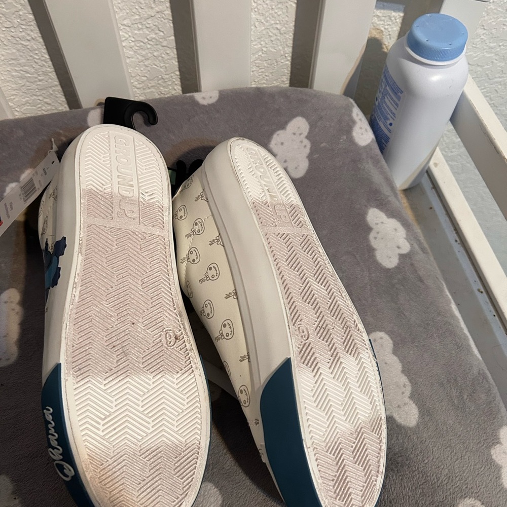 Disney Kids Shoes with Stitch Design - White and Blue - Picture 3 of 3